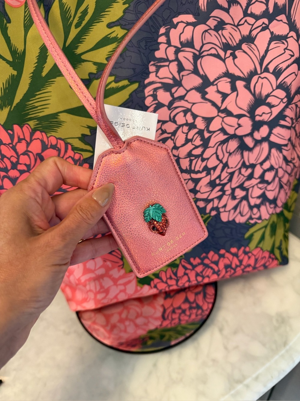 Kurt Geiger NWT Pink Leather Lanyard Keycard Holder Keychain Eagle head ⭐️ Gorge